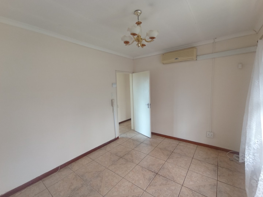 3 Bedroom Property for Sale in Scottsville KwaZulu-Natal