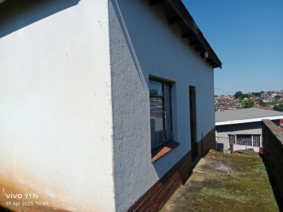 3 Bedroom Property for Sale in Newholme KwaZulu-Natal