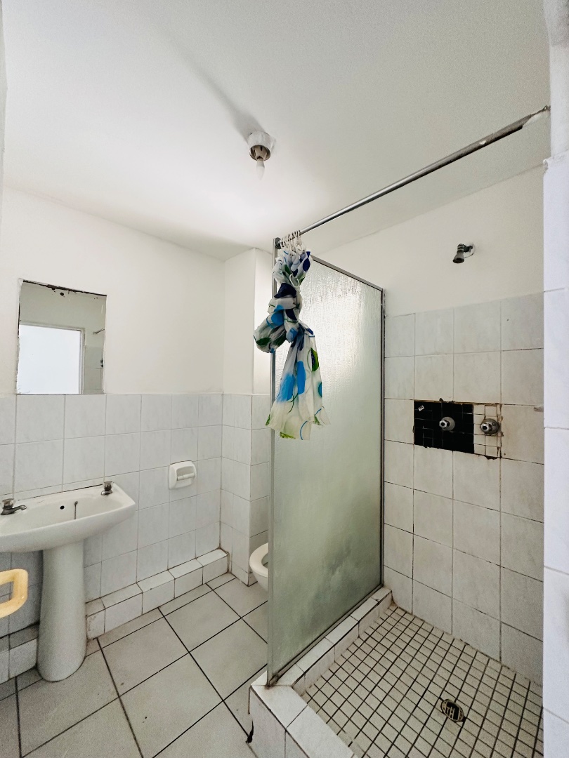 1 Bedroom Property for Sale in South Beach KwaZulu-Natal