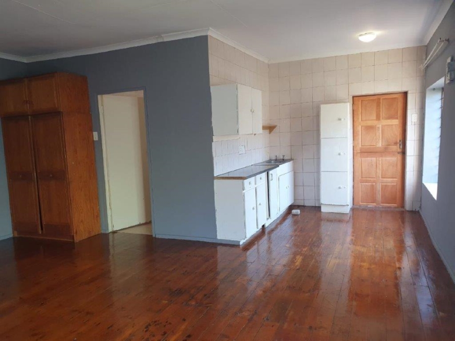8 Bedroom Property for Sale in Sunwich Port KwaZulu-Natal