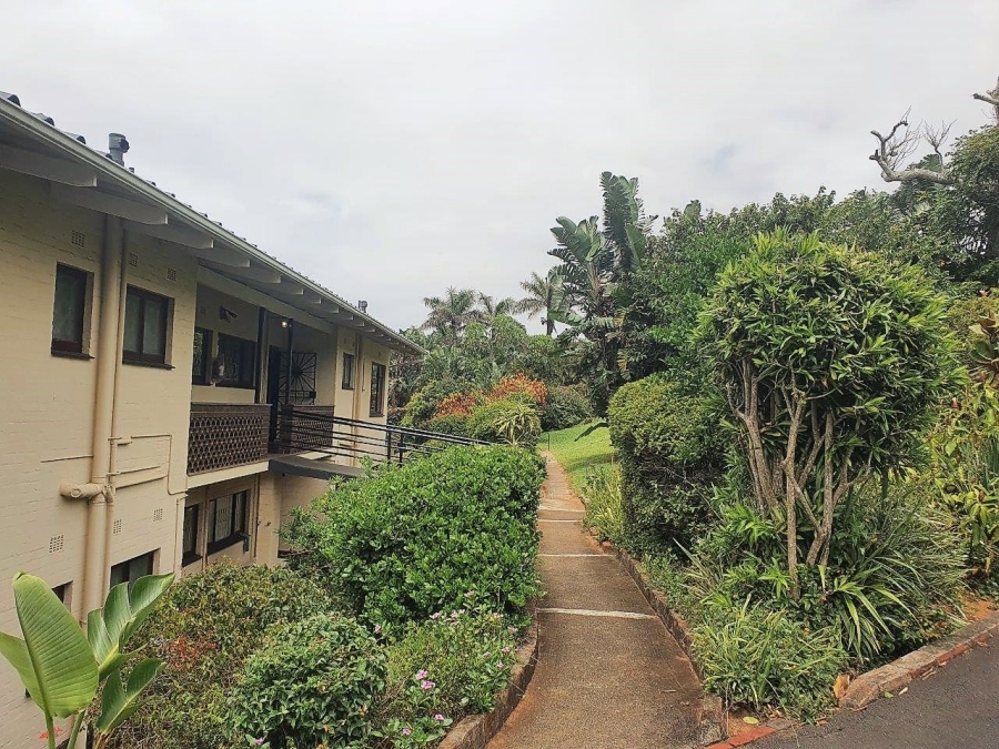 To Let 2 Bedroom Property for Rent in Umtentweni KwaZulu-Natal