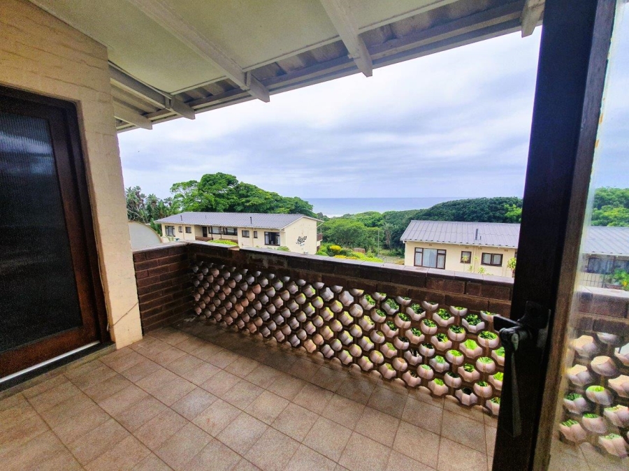 To Let 2 Bedroom Property for Rent in Umtentweni KwaZulu-Natal
