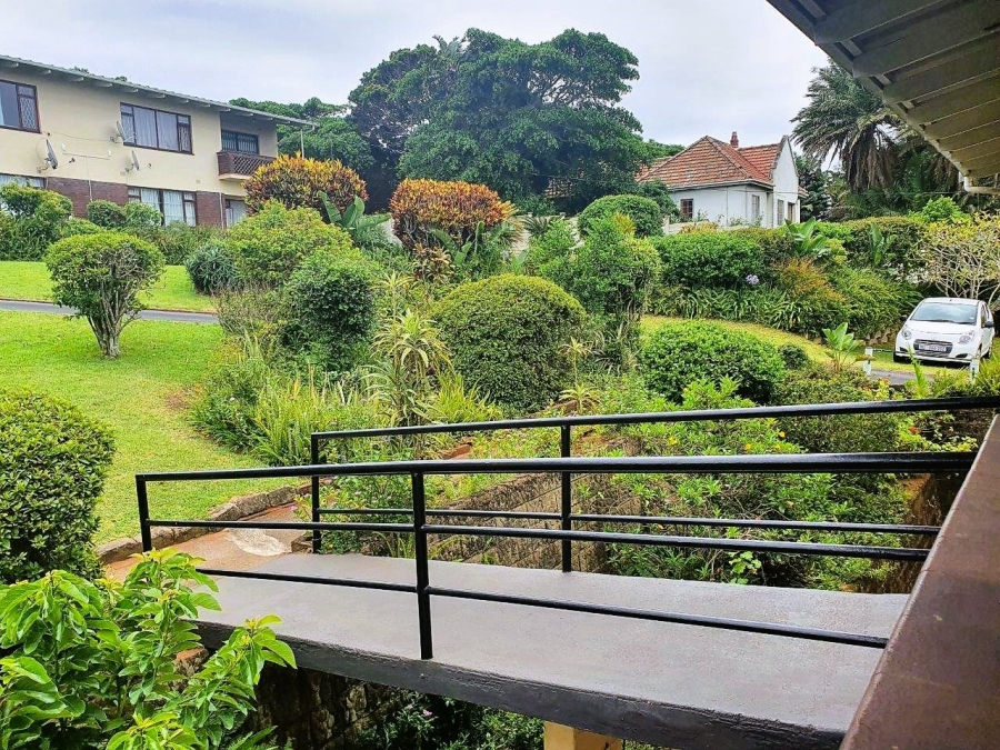 To Let 2 Bedroom Property for Rent in Umtentweni KwaZulu-Natal