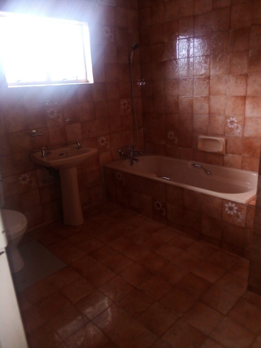 3 Bedroom Property for Sale in Newholme KwaZulu-Natal