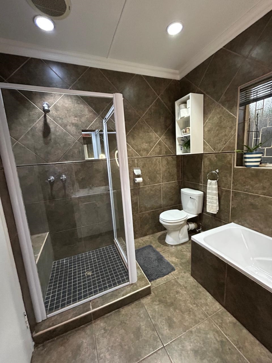 4 Bedroom Property for Sale in Dundee KwaZulu-Natal