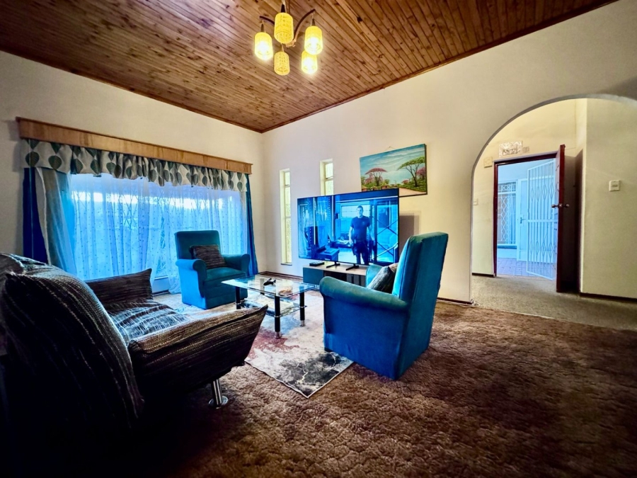 4 Bedroom Property for Sale in Huttenheights KwaZulu-Natal