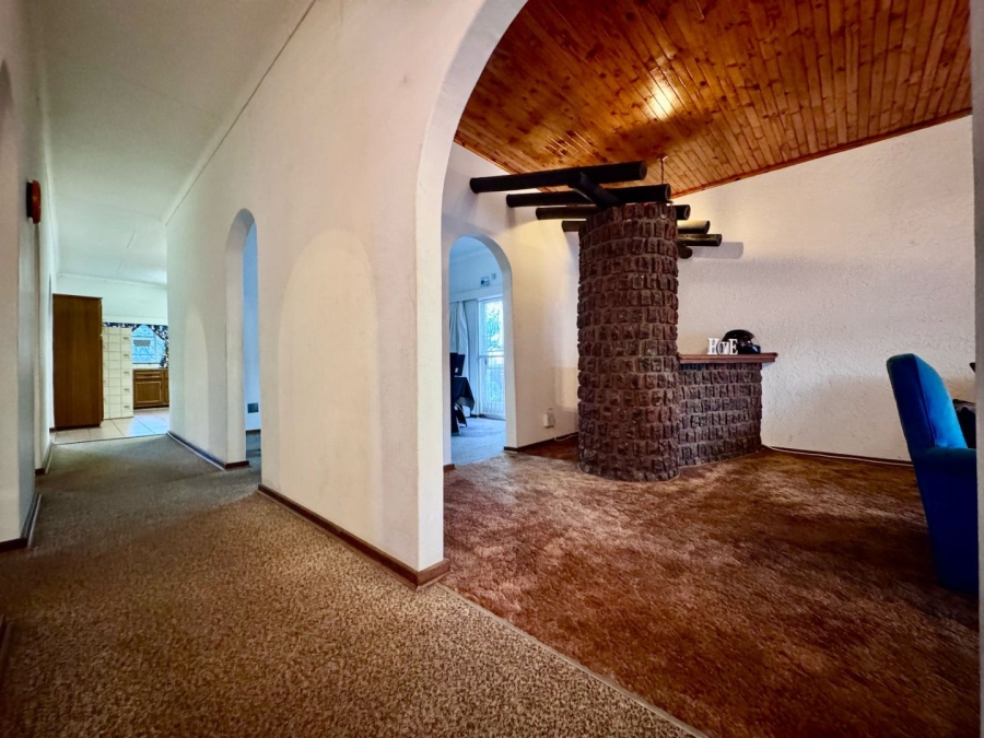 4 Bedroom Property for Sale in Huttenheights KwaZulu-Natal