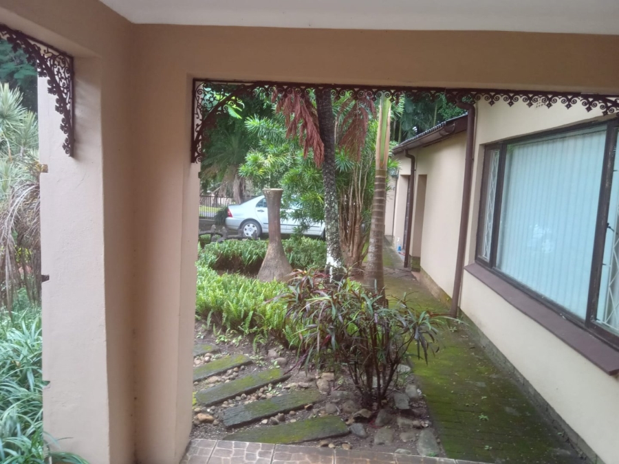 5 Bedroom Property for Sale in Margate KwaZulu-Natal