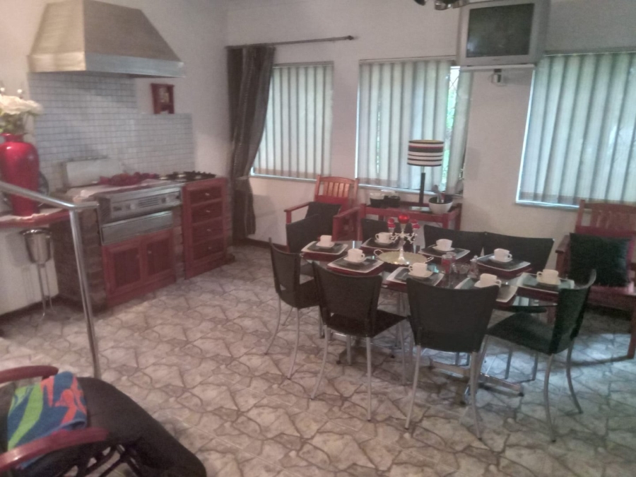 5 Bedroom Property for Sale in Margate KwaZulu-Natal
