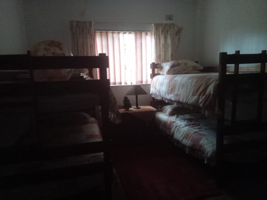 5 Bedroom Property for Sale in Margate KwaZulu-Natal