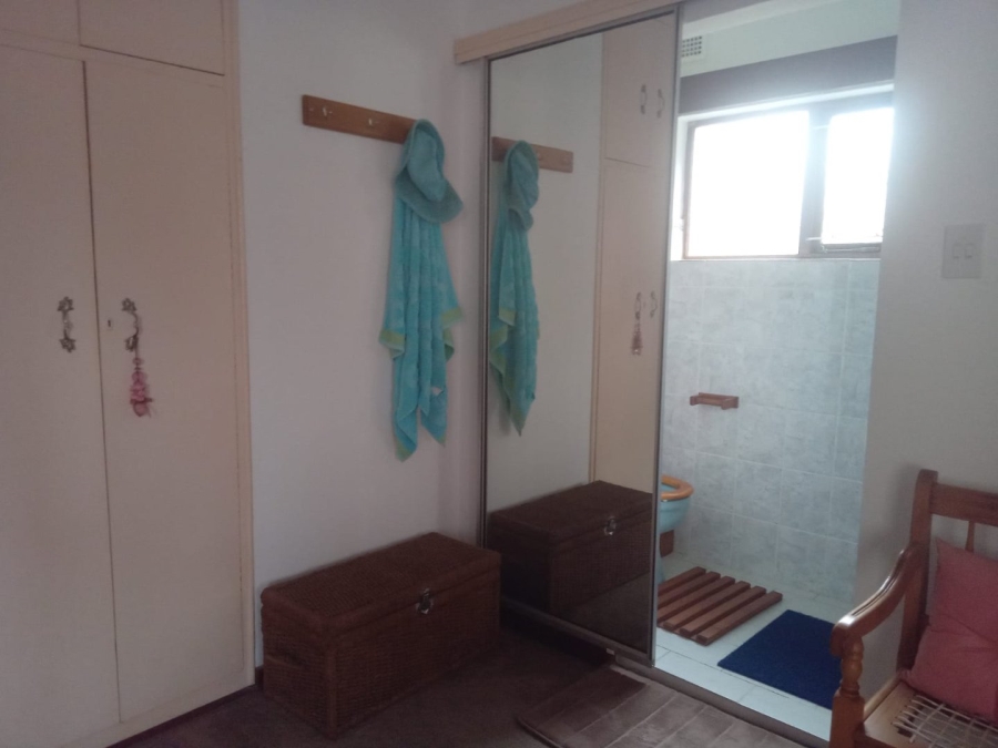 5 Bedroom Property for Sale in Margate KwaZulu-Natal