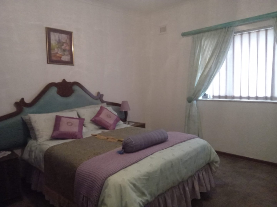 5 Bedroom Property for Sale in Margate KwaZulu-Natal