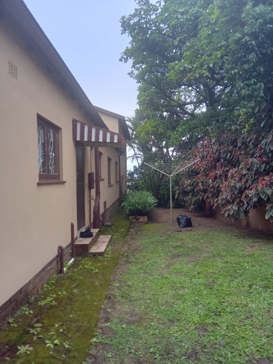 5 Bedroom Property for Sale in Margate KwaZulu-Natal