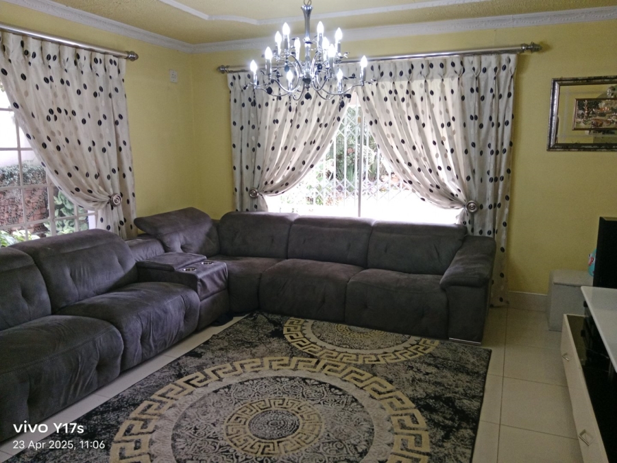 5 Bedroom Property for Sale in Allandale KwaZulu-Natal