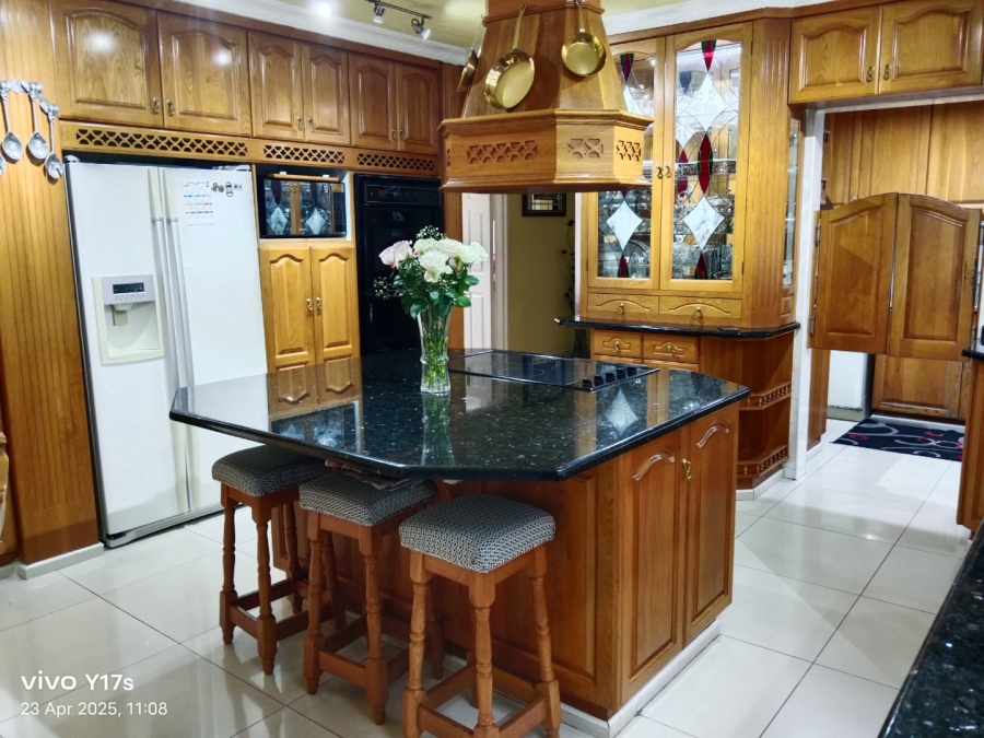 5 Bedroom Property for Sale in Allandale KwaZulu-Natal