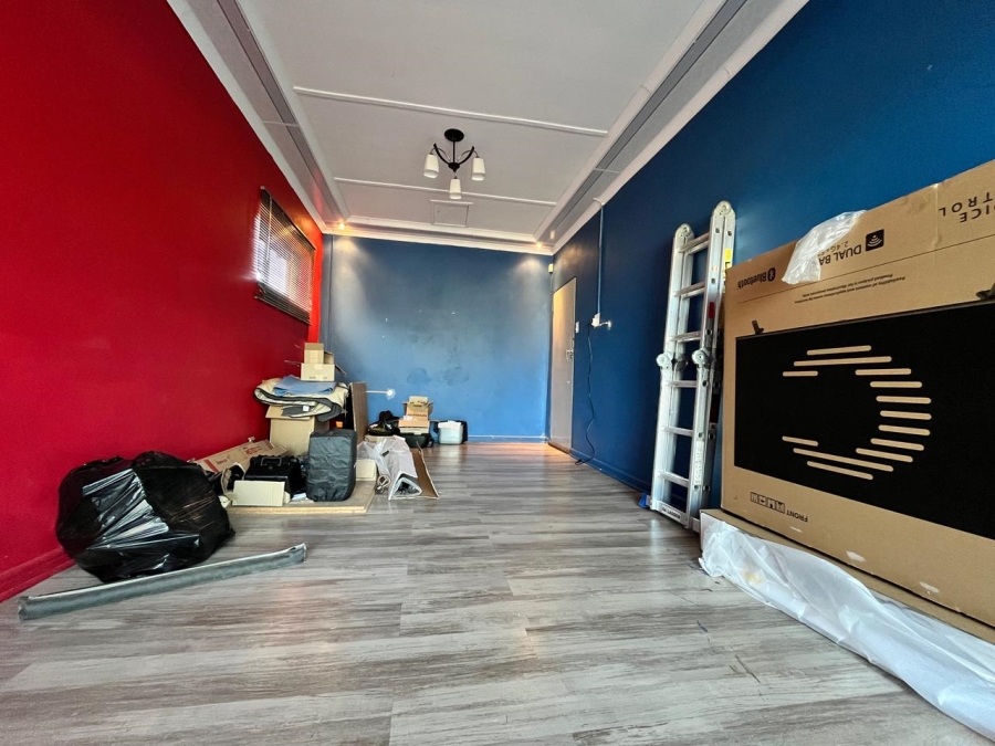 5 Bedroom Property for Sale in Barry Hertzog Park KwaZulu-Natal