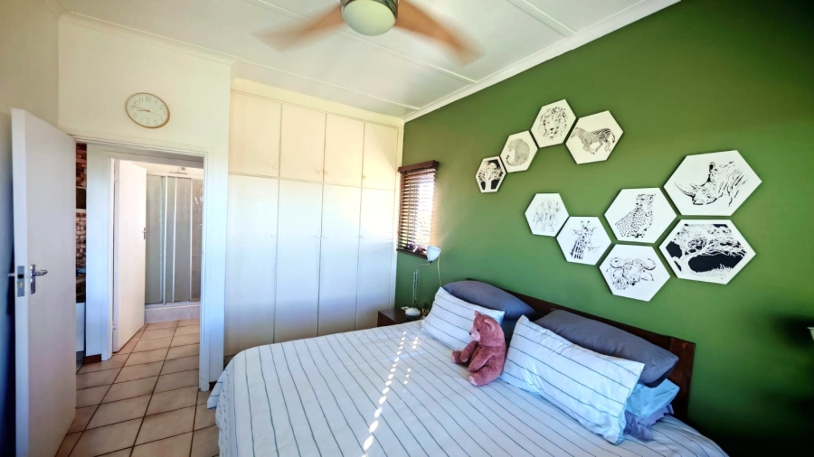 2 Bedroom Property for Sale in Freeland Park KwaZulu-Natal