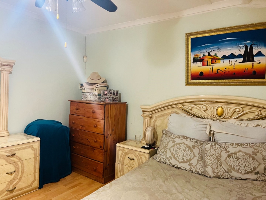 4 Bedroom Property for Sale in Richem KwaZulu-Natal