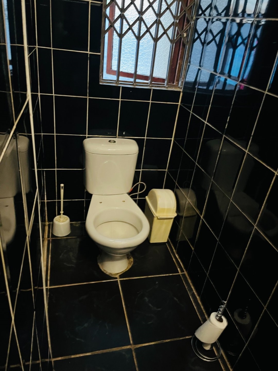 4 Bedroom Property for Sale in Richem KwaZulu-Natal