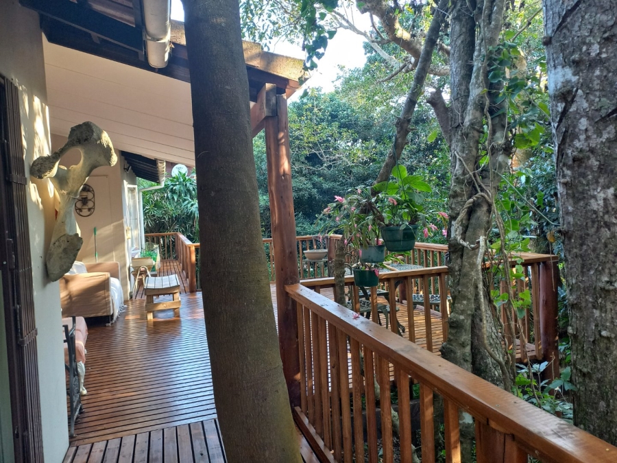3 Bedroom Property for Sale in Uvongo KwaZulu-Natal