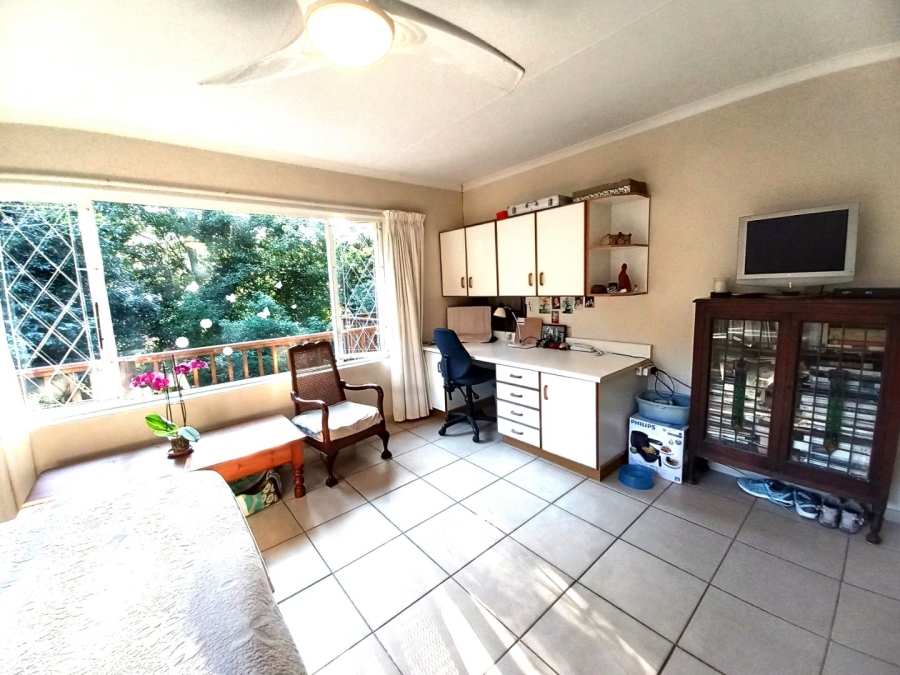 3 Bedroom Property for Sale in Uvongo KwaZulu-Natal