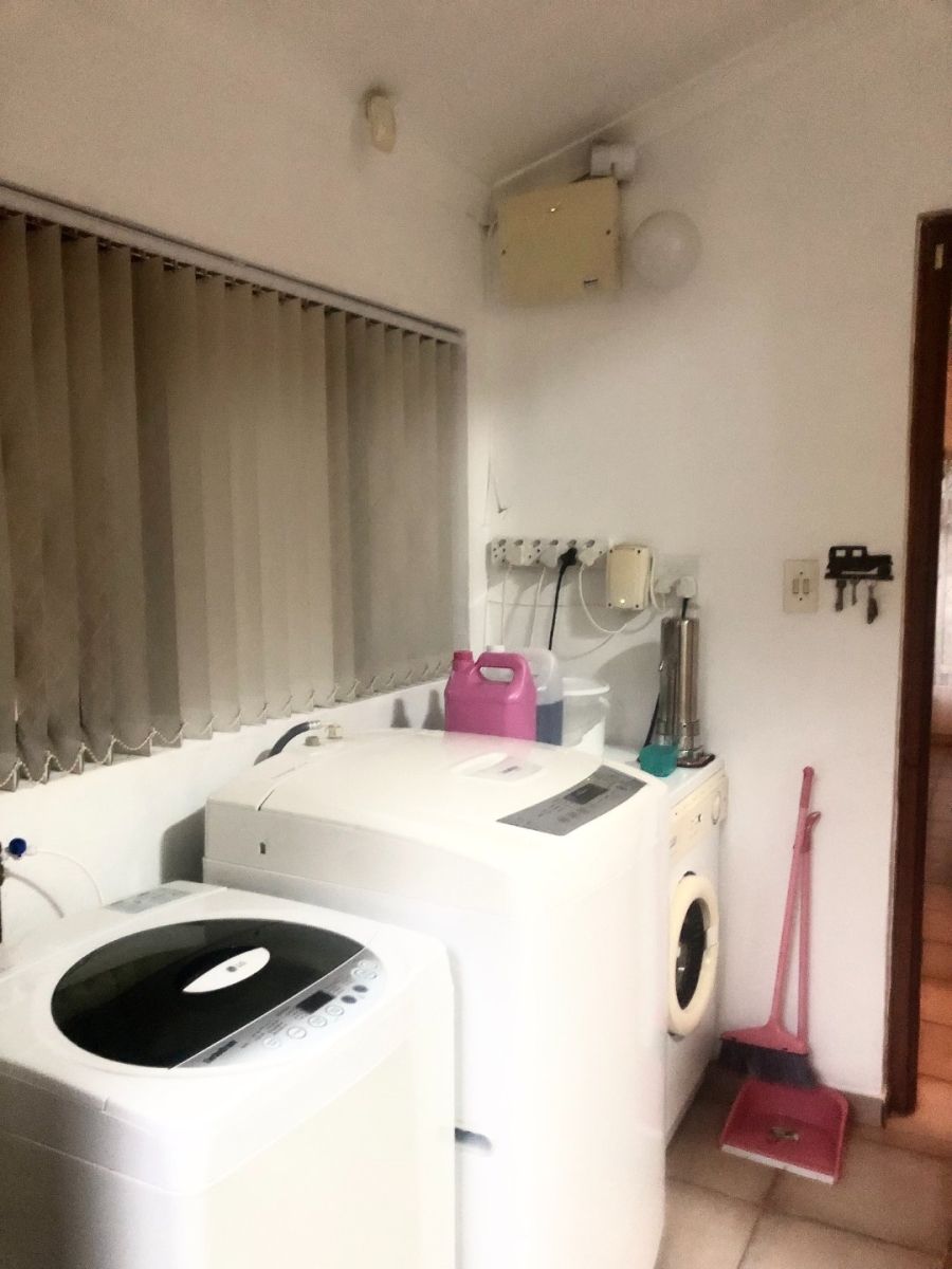 4 Bedroom Property for Sale in Umtentweni KwaZulu-Natal