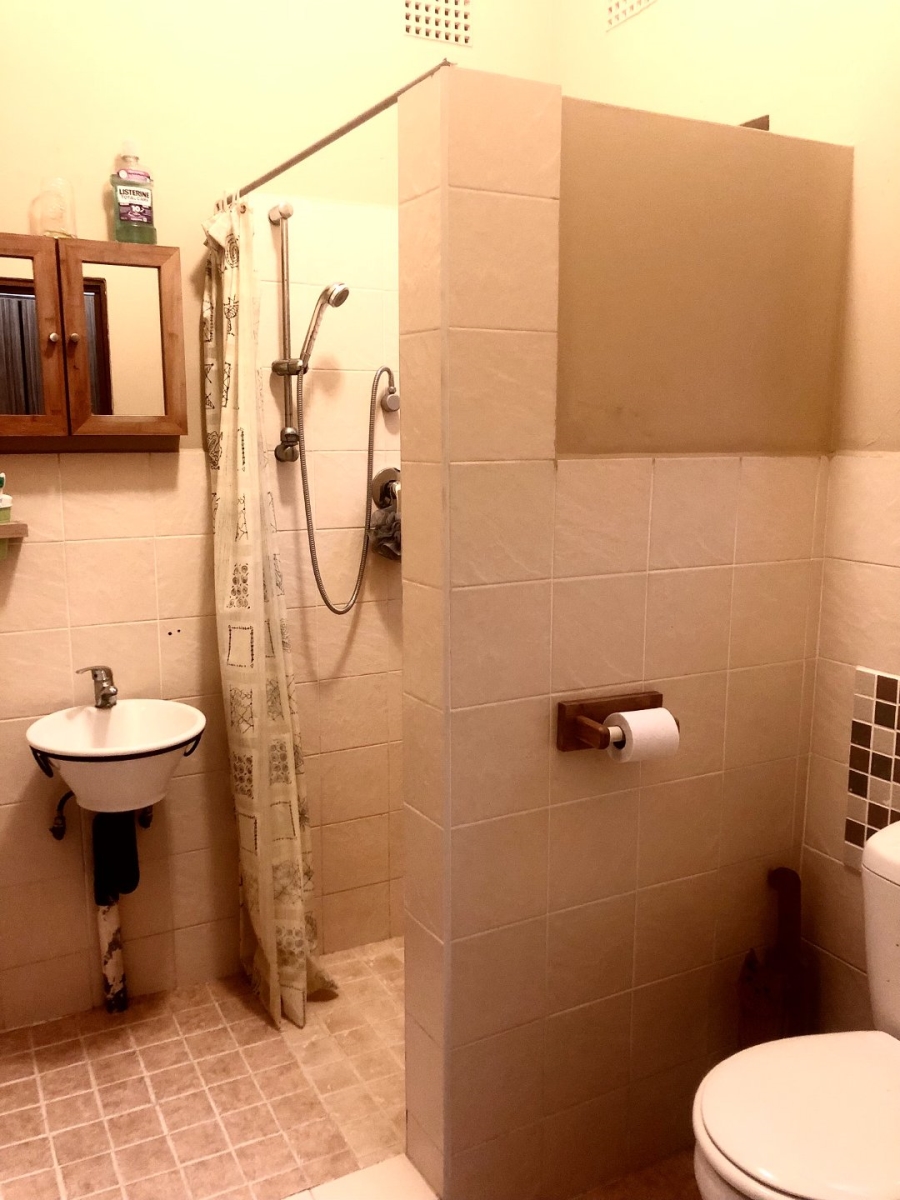 4 Bedroom Property for Sale in Umtentweni KwaZulu-Natal