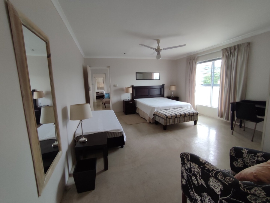 5 Bedroom Property for Sale in Umtentweni KwaZulu-Natal