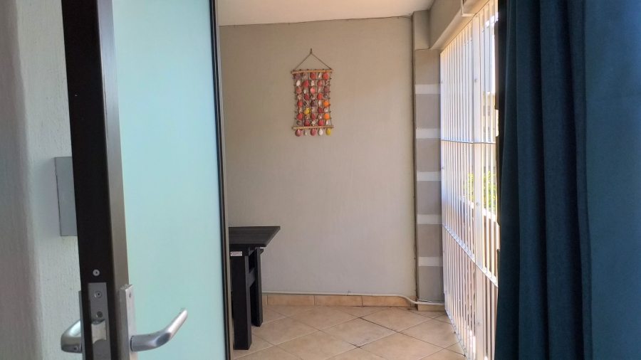 1 Bedroom Property for Sale in Hibberdene KwaZulu-Natal
