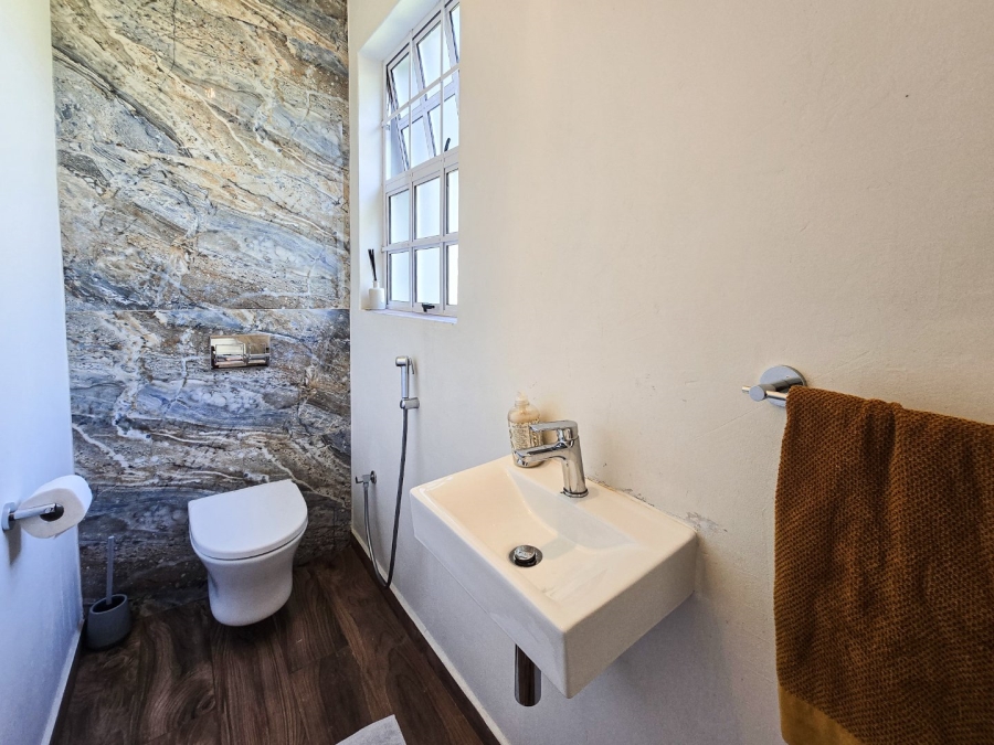 3 Bedroom Property for Sale in Shelly Beach KwaZulu-Natal
