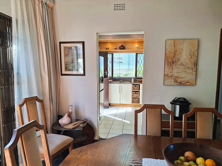 4 Bedroom Property for Sale in Uvongo KwaZulu-Natal