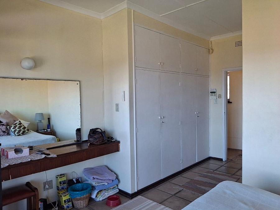 4 Bedroom Property for Sale in Uvongo KwaZulu-Natal