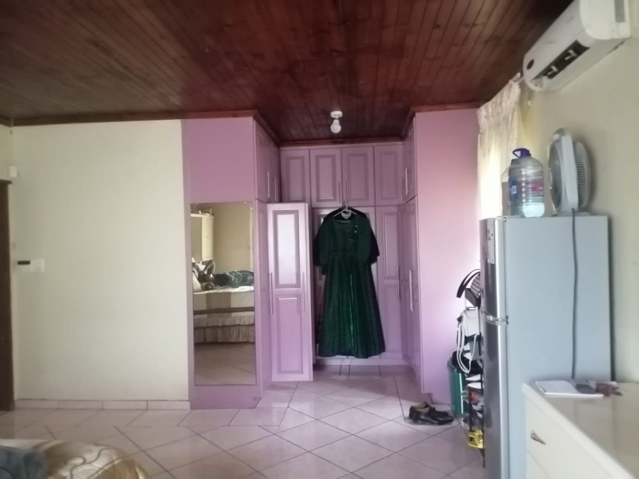  Bedroom Property for Sale in Esikhawini KwaZulu-Natal