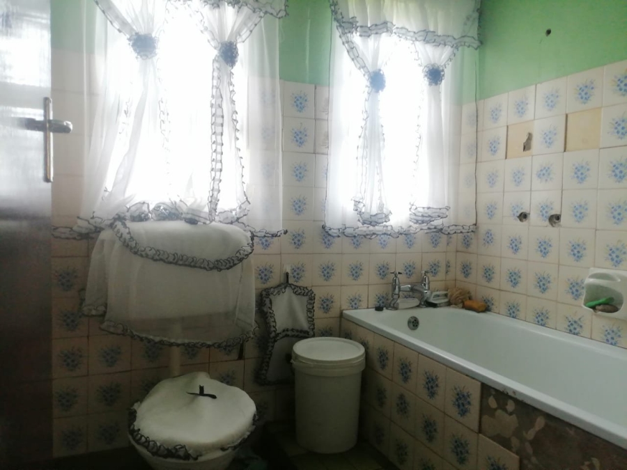  Bedroom Property for Sale in Esikhawini KwaZulu-Natal