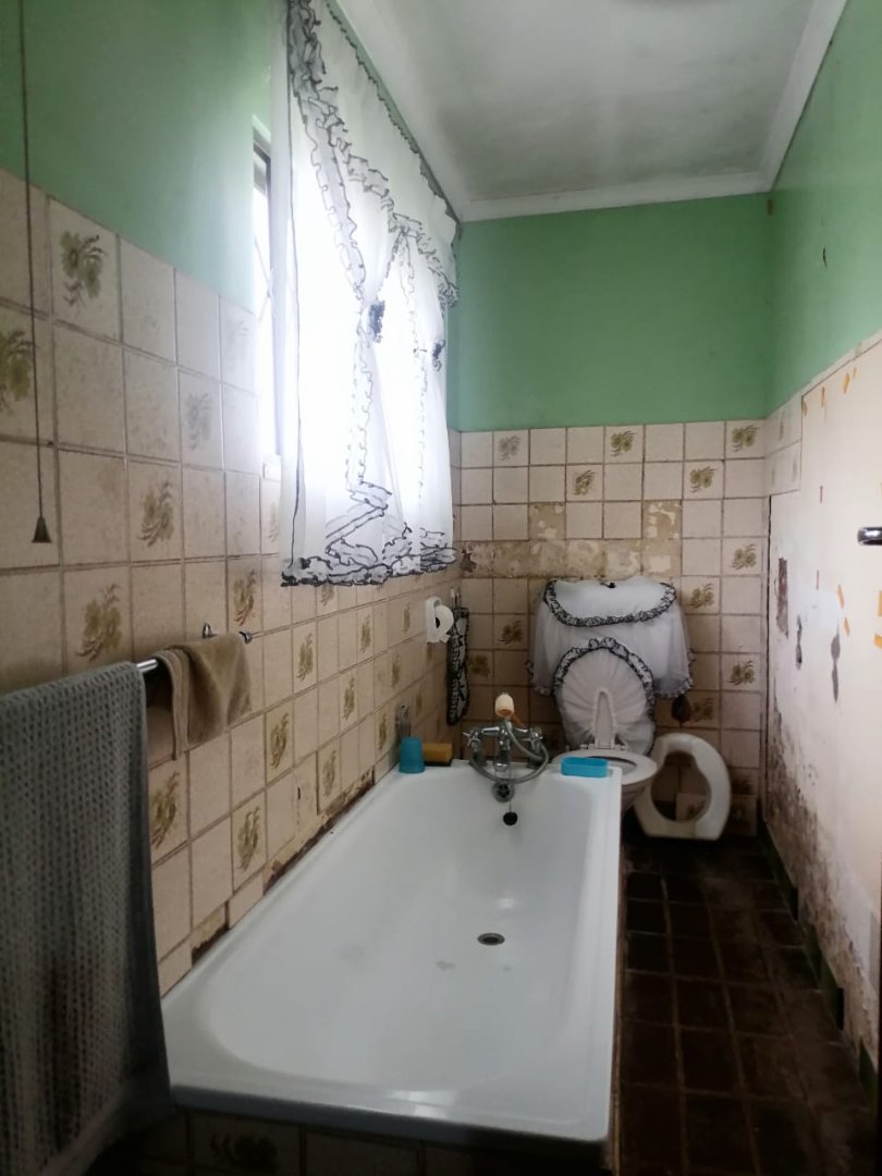  Bedroom Property for Sale in Esikhawini KwaZulu-Natal