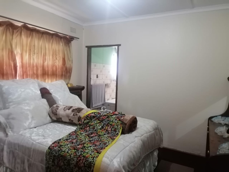  Bedroom Property for Sale in Esikhawini KwaZulu-Natal