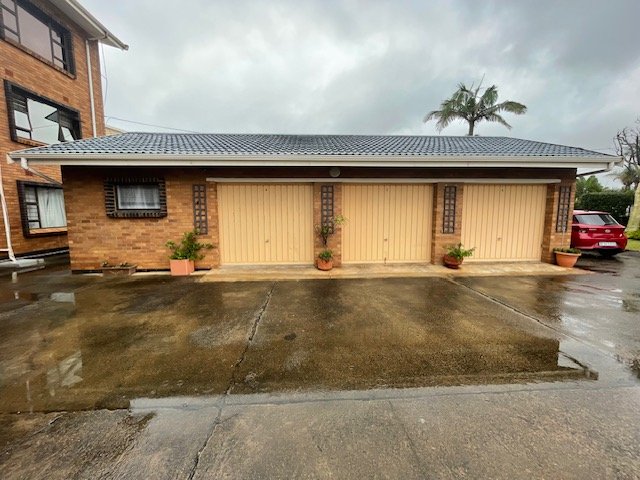 2 Bedroom Property for Sale in Manaba Beach KwaZulu-Natal