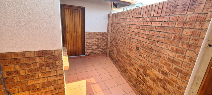 To Let 3 Bedroom Property for Rent in Umhlanga KwaZulu-Natal