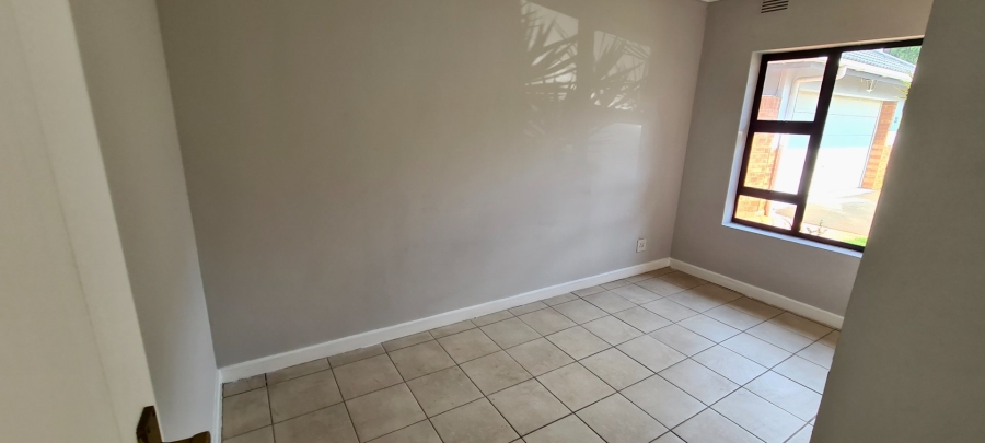 To Let 3 Bedroom Property for Rent in Umhlanga KwaZulu-Natal
