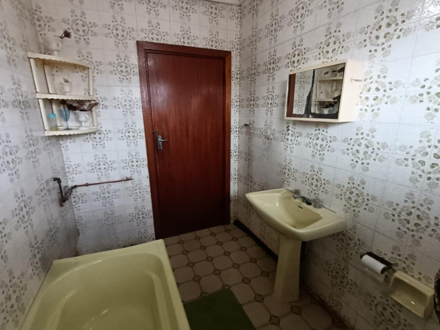 5 Bedroom Property for Sale in Asoka Heights KwaZulu-Natal