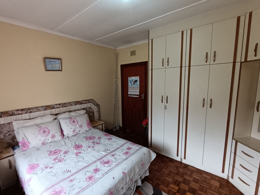5 Bedroom Property for Sale in Asoka Heights KwaZulu-Natal