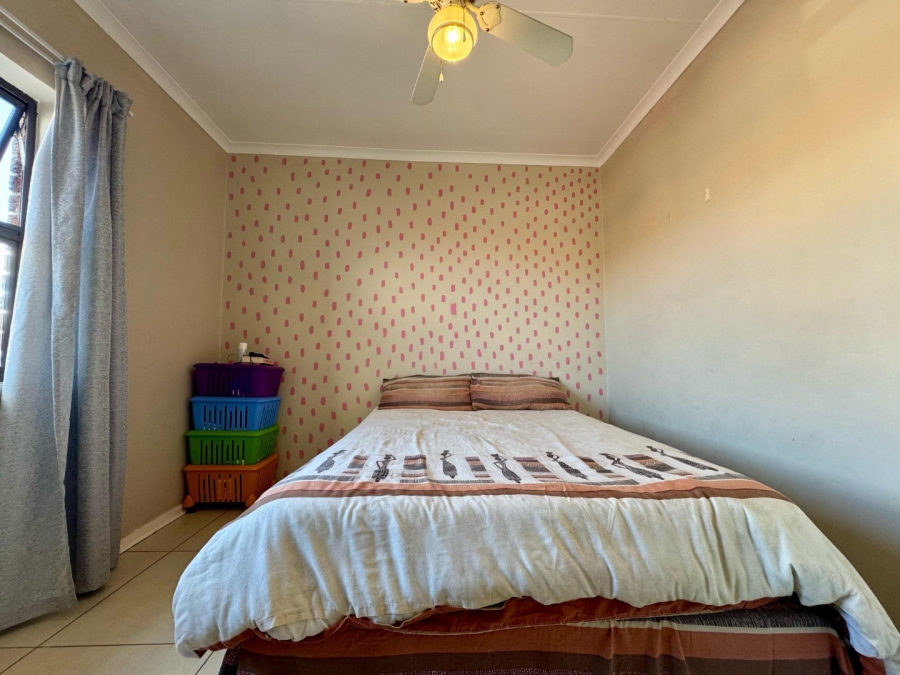 To Let 3 Bedroom Property for Rent in Huttenheights KwaZulu-Natal