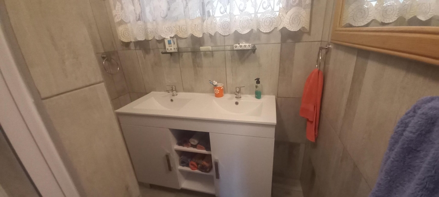 3 Bedroom Property for Sale in Sunwich Port KwaZulu-Natal