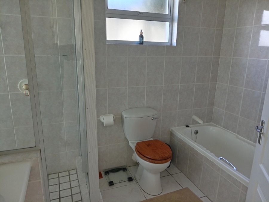 5 Bedroom Property for Sale in Ramsgate KwaZulu-Natal