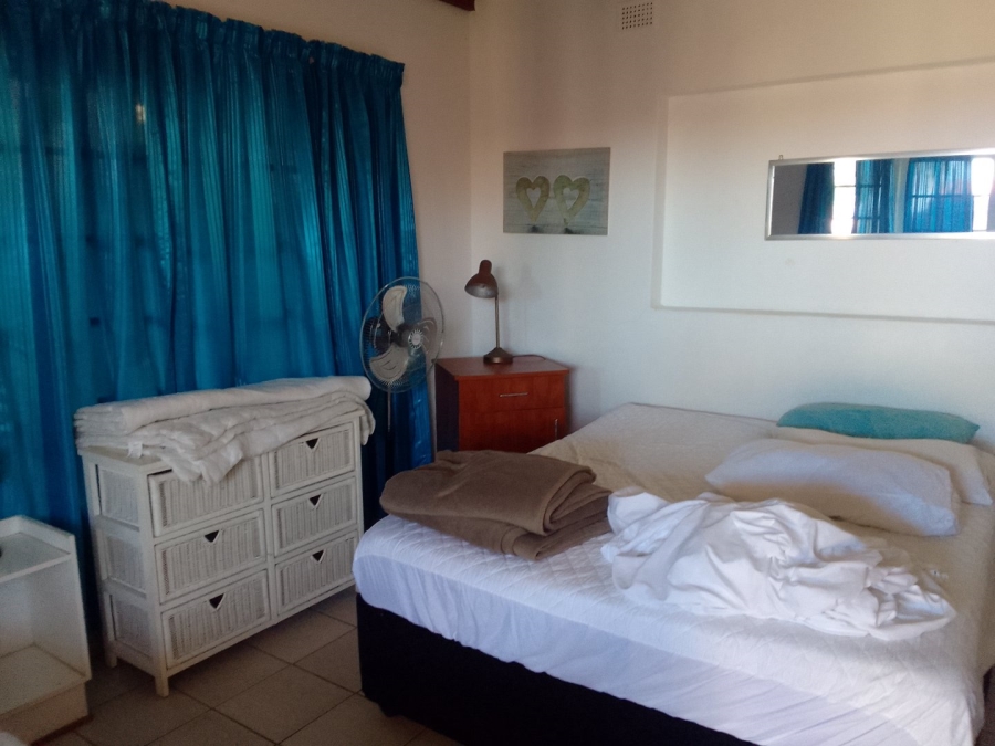 2 Bedroom Property for Sale in Uvongo KwaZulu-Natal