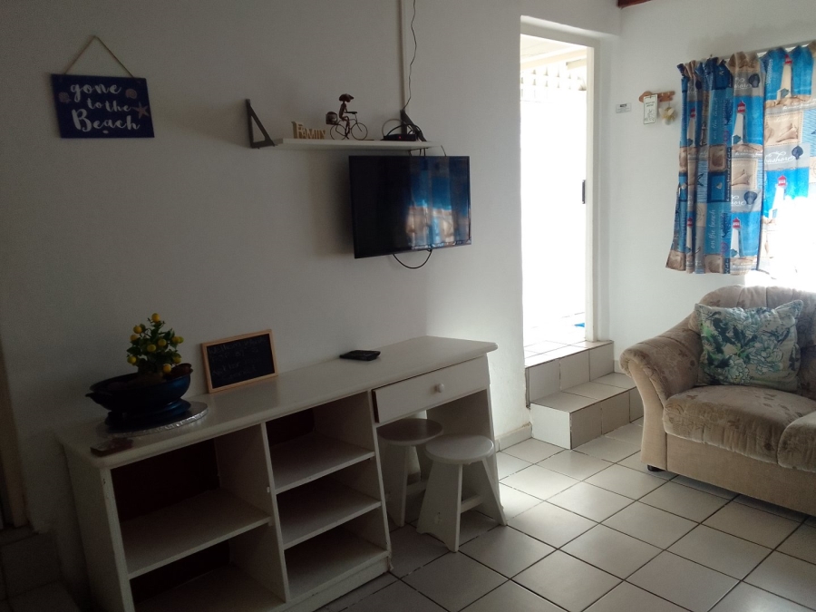 2 Bedroom Property for Sale in Uvongo KwaZulu-Natal