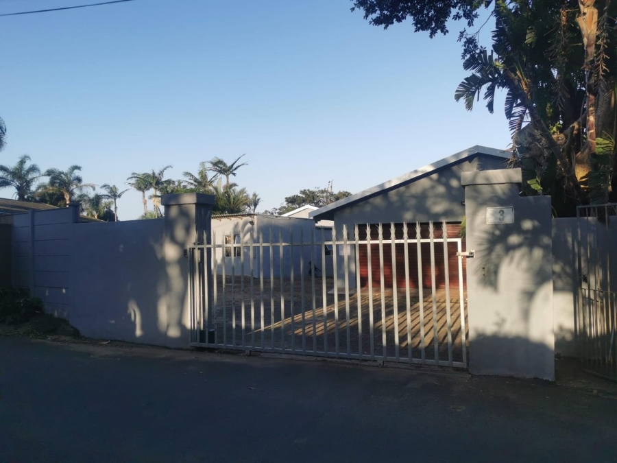 3 Bedroom Property for Sale in Umtentweni KwaZulu-Natal