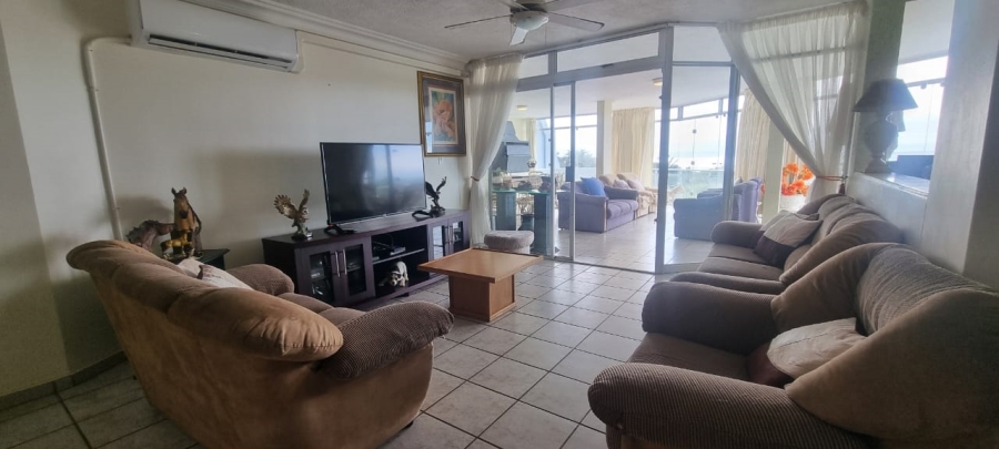 3 Bedroom Property for Sale in St Michaels On Sea KwaZulu-Natal