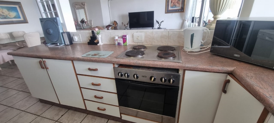 3 Bedroom Property for Sale in St Michaels On Sea KwaZulu-Natal