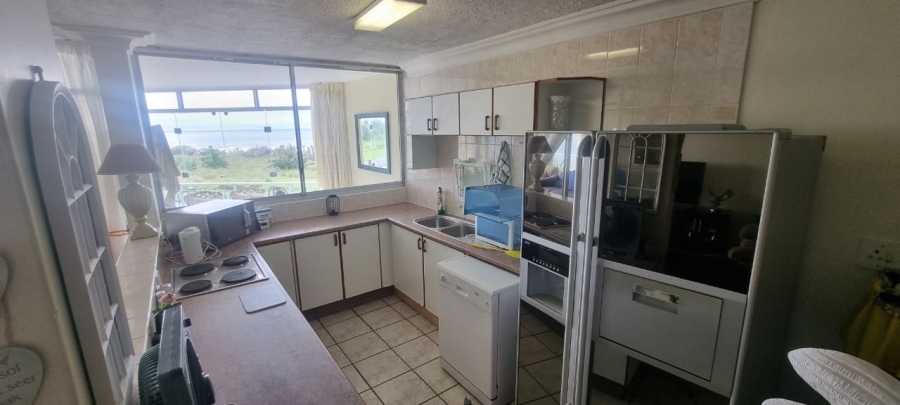 3 Bedroom Property for Sale in St Michaels On Sea KwaZulu-Natal